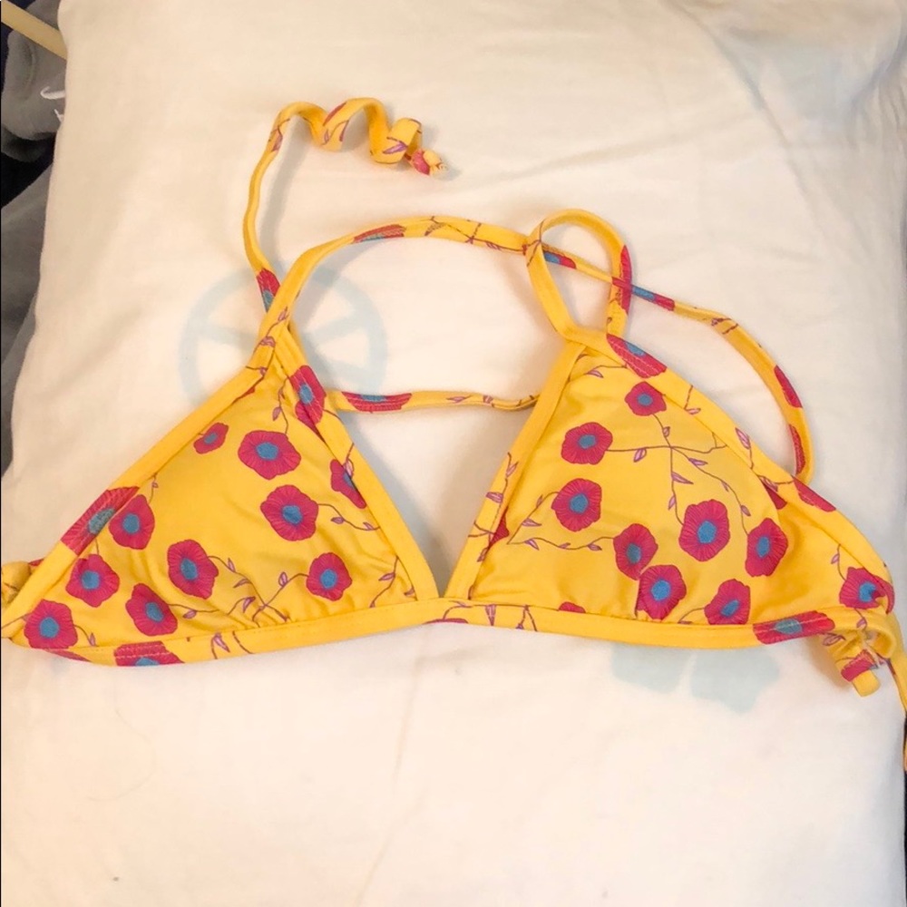 Ama bikini top